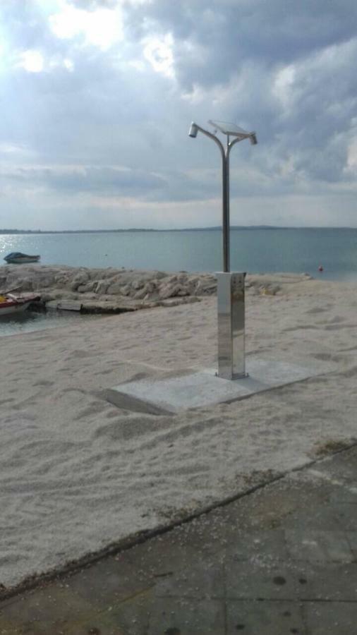 Apartmani Misak Vrsi Exteriör bild