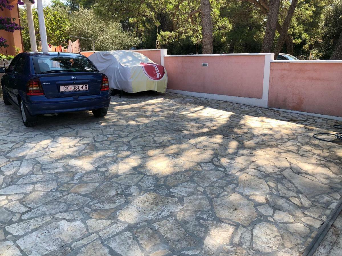 Apartmani Misak Vrsi Exteriör bild